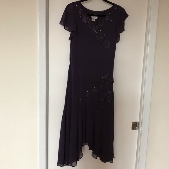 Party dress - Picture 2 of 3